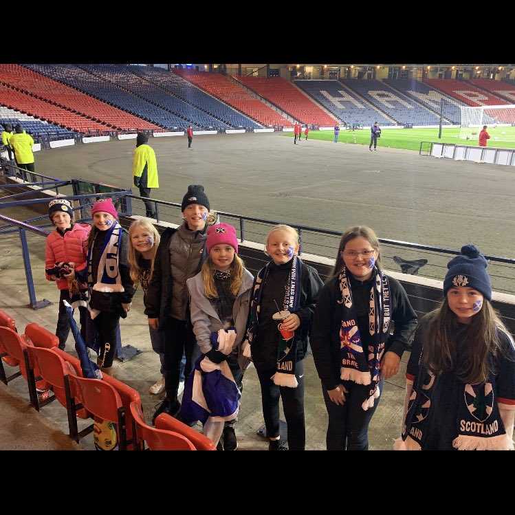 GirlsPollok's tweet photo. Not the result we all wanted but still a great night! #SWNT @ScotFAWest @niamhrussell25 @PollokUtdS_A https://t.co/7jZD3rVhTY