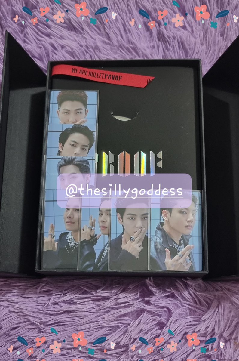 thesillygoddess's tweet photo. Random #GIVEAWAY p1/3

I'm out of space!!! 🤪

So...

#FREE unsealed #BTS #PROOFSTANDARD ALBUM (all pbs, CDs, inclu set pcs)
*NO RPC/RPostcard*

S/F is FREE, w/in Philippines only. Ends Oct 14 at 7pm.

Pls. don't reply/join if you intend to resell the album or parts thereof 
😔✌️ https://t.co/PSjoUOrv4x