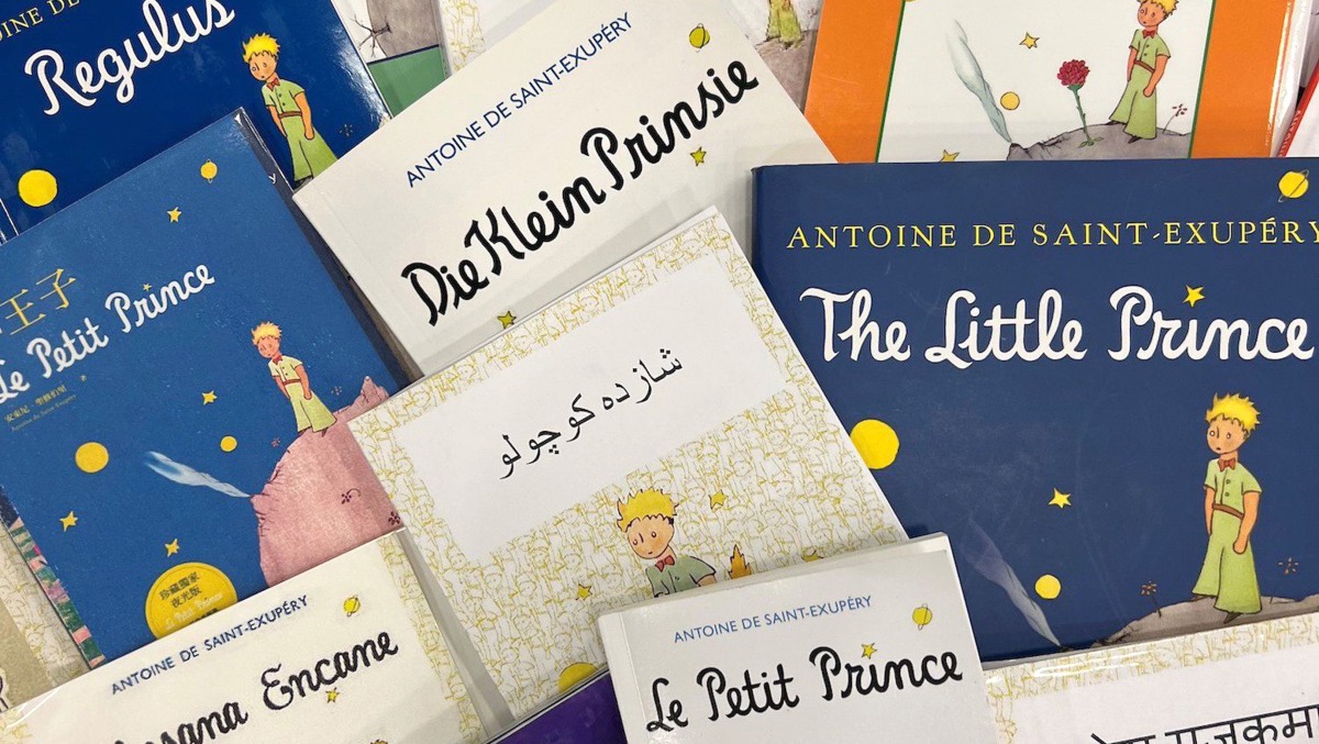 FranceauQatar's tweet photo. 56 langues pour une tentative de record 🌍 ce soir à partir du 18h au @MIAQatar.
56 languages for a 🌍 record attempt tonight from 6pm at @MIAQatar.
Suivez cet évènement en direct !
To watch live!
👉 https://t.co/53sZJUBp1j
@Le_PetitPrince #lepetitprince #thelittleprince https://t.co/PkzipWI28B