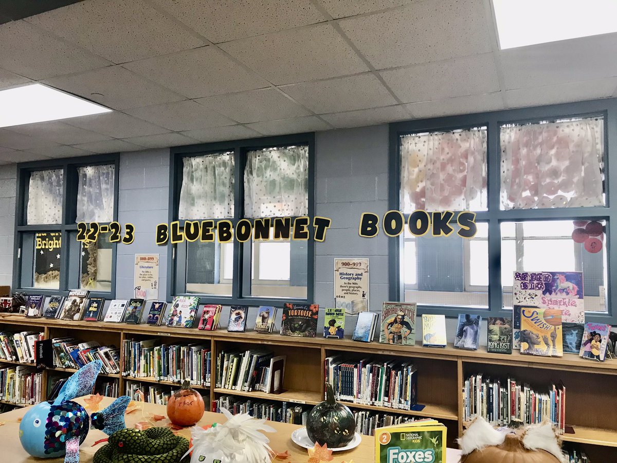 FORESLIBRARY's tweet image. Our Bluebonnet Books are officially ready for check out! I am so excited to share these books with our students, but I’m even more excited to try and read all of them.. #readmore #goalsaregood #boerneisd