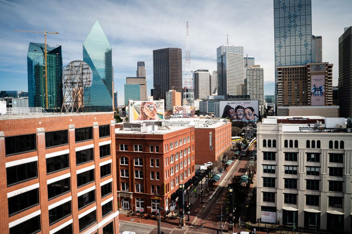 PurseBdgDallas's tweet photo. The Purse Building is centrally-located office space in Downtown Dallas with fantastic amenities, including a rooftop deck and open floor plans. Give us a call today to schedule a visit.🌇
☎️214-758-0358

#PurseBuildingDallas #WildcatManagement #Realstate #Dallas #TX https://t.co/WuRC1cfgLP