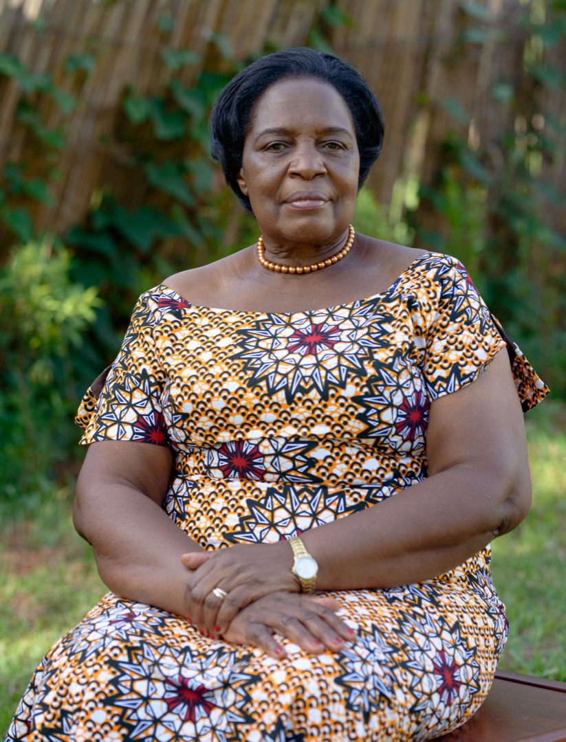 SabrinaKitaka's tweet photo. A candle burnt out, but her legacy will live on,a loving Paediatrician and an amazing mother! rest in everlasting  peace our teacher, mentor and friend. Rest well Dr. Praxedes Namaganda Kituuka https://t.co/TsTGzxl7EL