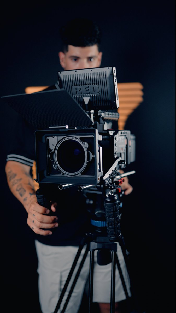 SmallRigGlobal's tweet photo. The Ultimate RED V-RAPTOR 8K Camera Rig
Fully compatible with the VND filter system, #SmallRig VND Modular Matte Box Kit will definitely take your production to a whole new level--https://t.co/yLtkExg42j
Photos - Alexandrudon
#Mattebox #Filmmaking #Camera #Filmming #bts #film https://t.co/5GC2FiimON