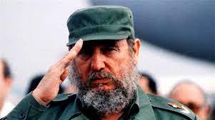 #FidelPorSiempre: “Si los revolucionarios cubanos en otra época de la historia se hubiesen desalentado con las dificultades, no habría un país independiente llamado #Cuba”. #CubaPorLaVida #FuerzaCuba  <a href="/DiazCanelB/">Miguel Díaz-Canel Bermúdez</a>