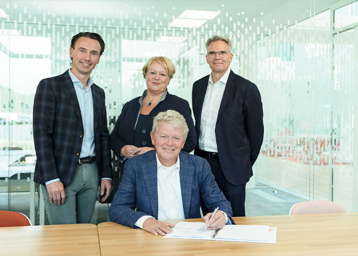 STODT's tweet photo. VADO breidt positie in voedingsmiddelenindustrie uit met overname Orangeworks https://t.co/pqFDmz6uwK https://t.co/LARChgmjOW