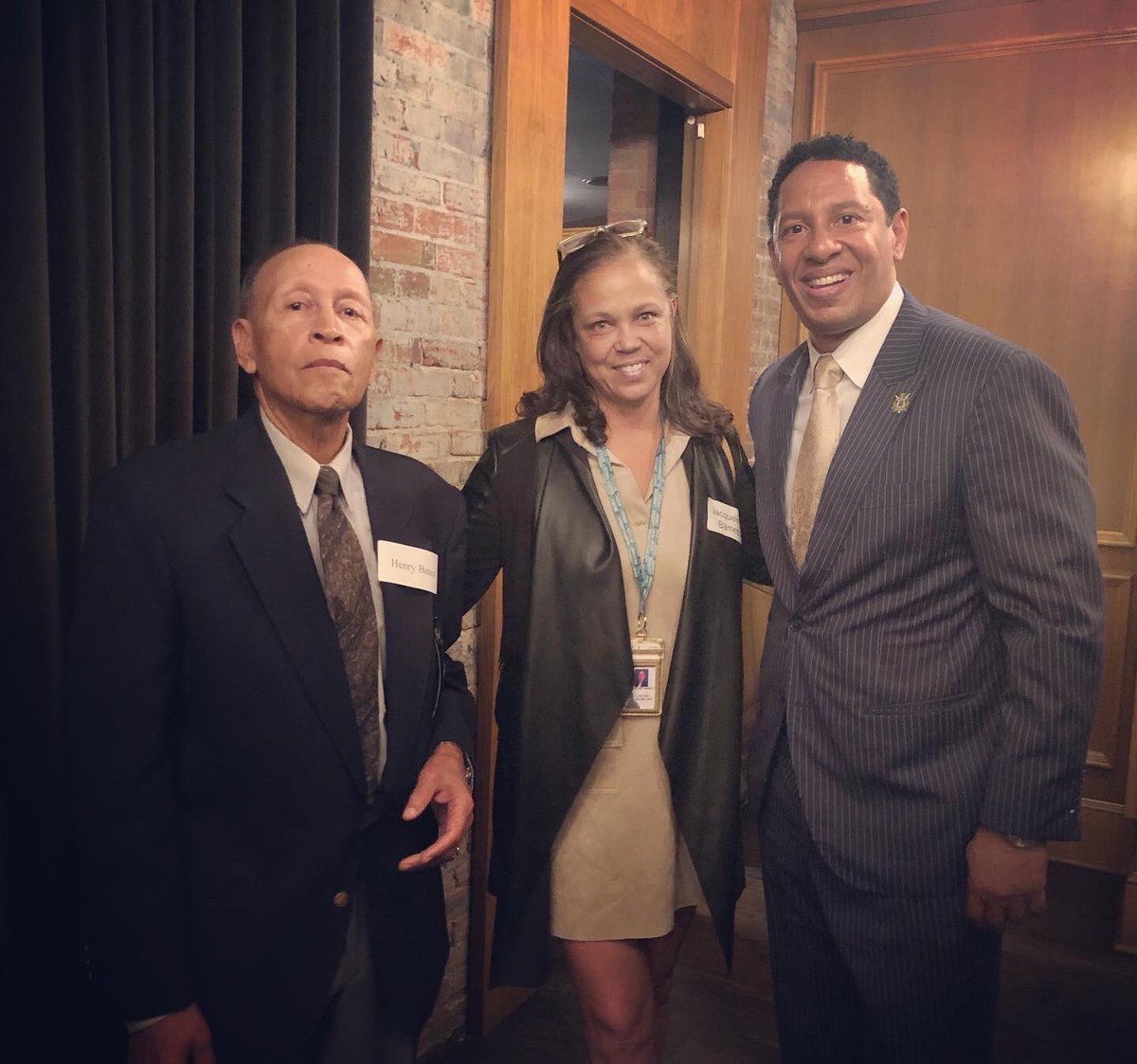 MrPolitics76's tweet photo. Yet another #BatesBanger last night at @MonarqueBalt as countless local leaders packed into the Little Italy steakhouse to celebrate Baltimore’s next States Attorney @ivanjbates #LegalEagle #BatesForBaltimore https://t.co/G5qQLPgow2