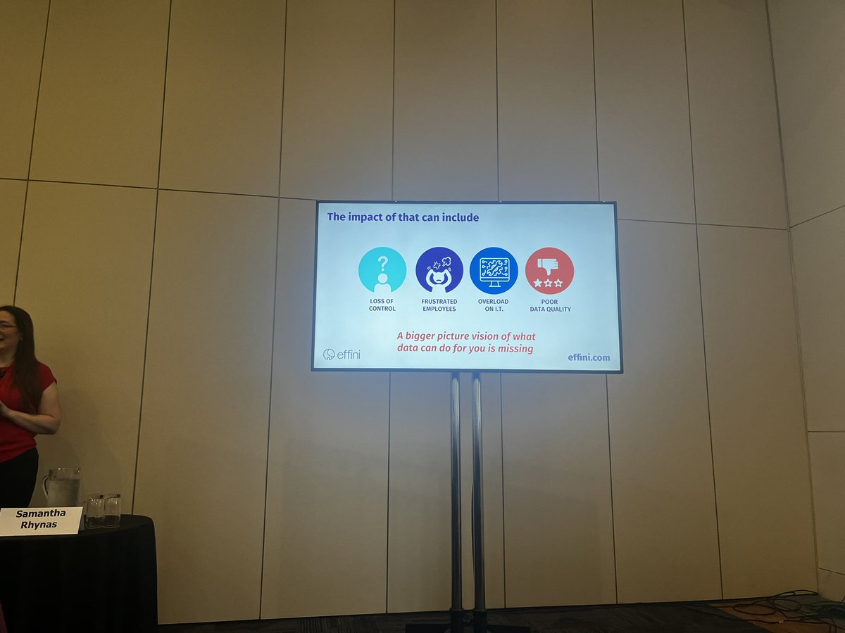 estherbcm's tweet photo. Who’s going to define you strategic vision for making the most of your data? Make sure you know why you’re doing what you’re doing with the data and look for the opportunities and risks to using data (correctly or not) - great talk from @lilacpatsy @effinidata #dtsummit https://t.co/mGjArDTdLw
