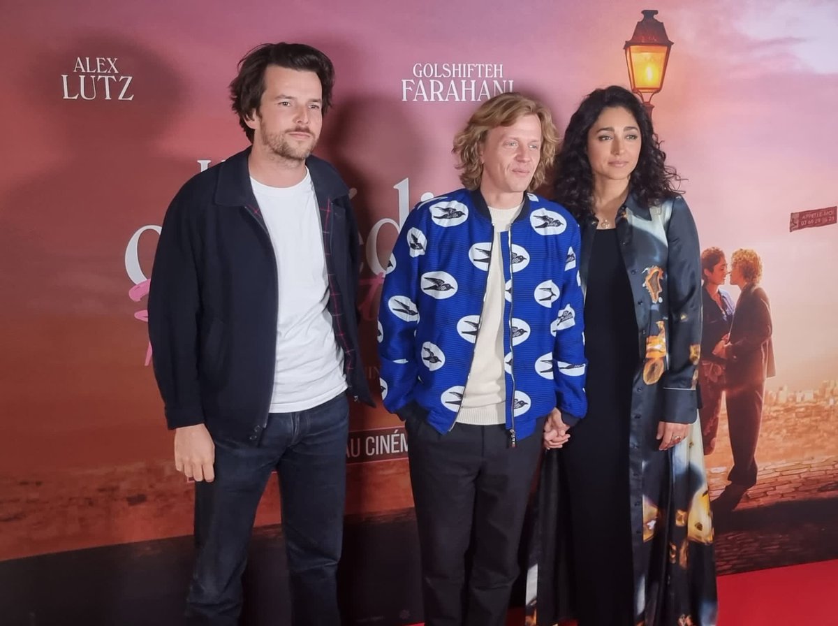 FilmsAlba's tweet photo. Retour sur l’avant-première pleine de romance et d’émotion du film #UneComédieRomantique au Pathé Wepler. Toute l’équipe du film était au rendez-vous pour une présentation dans une magnifique salle comble. Rendez-vous le 16 novembre pour découvrir le film au cinéma. https://t.co/PFfwCxUhiU
