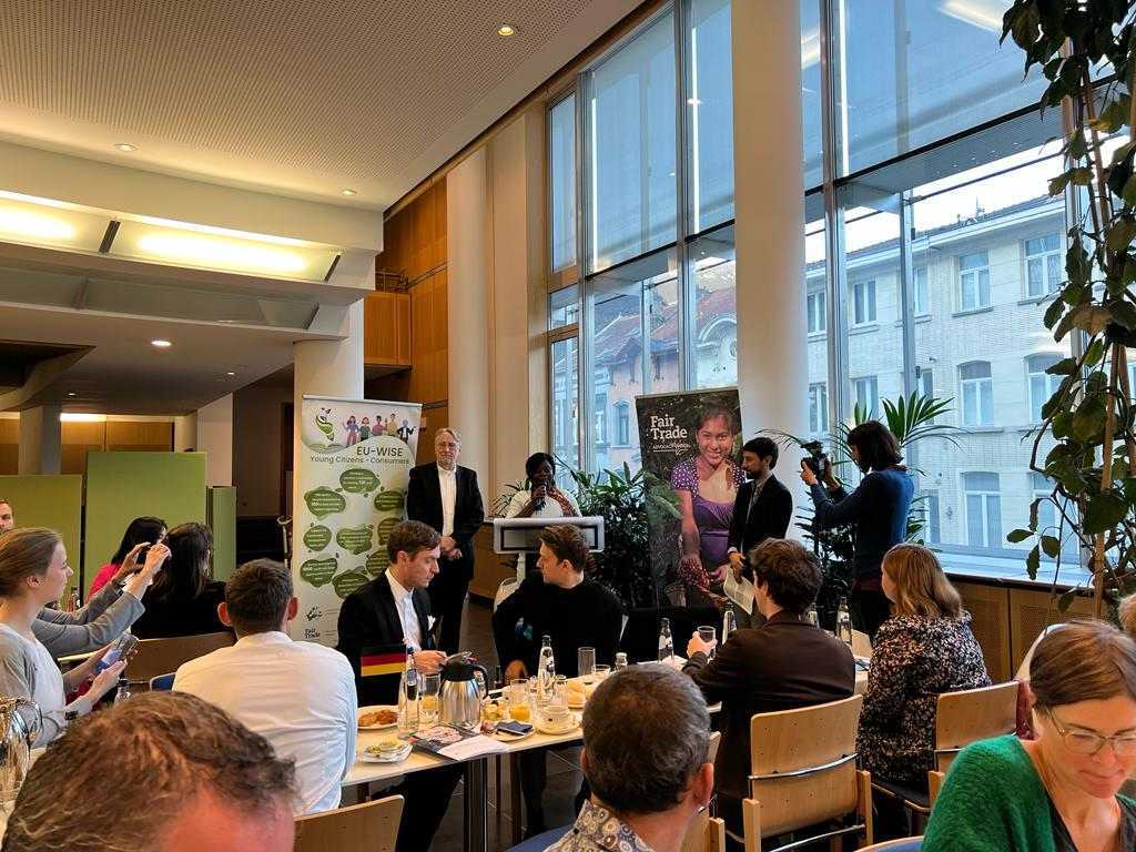 👏Thank you to @berndlange for hosting this morning's #FairTradeBreakfast and to all MEPs that joined us. We hope we can count on your support for calling 🇪🇺 leaders to ensure a global, fair, and ecological transition. Read our full recommendations👉bit.ly/3V7riVP