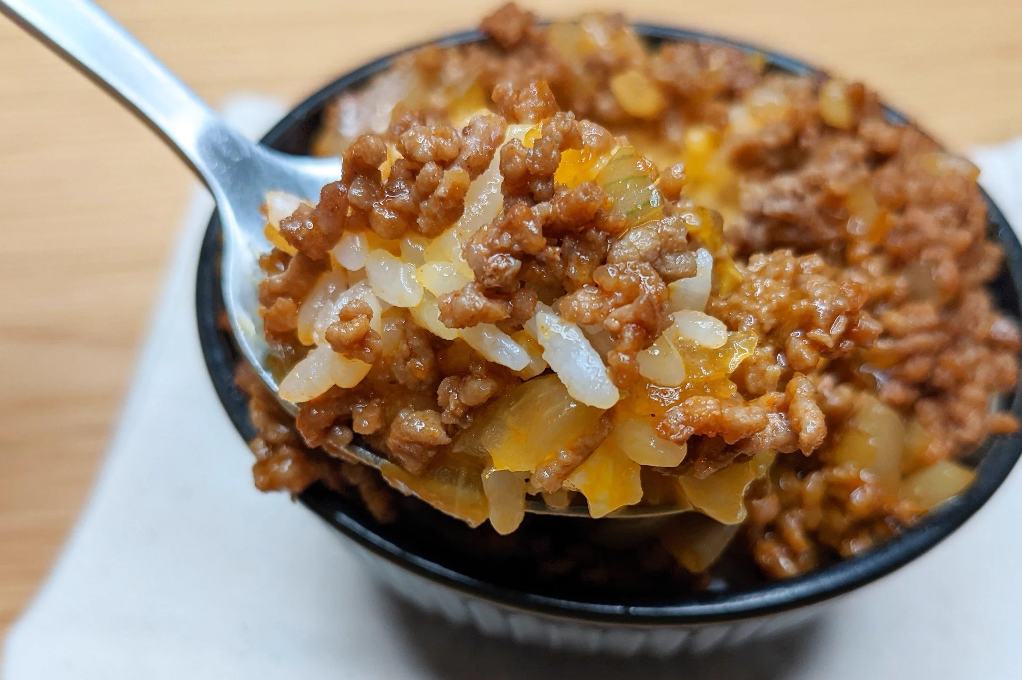 美味しくないわけがない♪がっつり食べたいTHE男飯『甘辛ひき肉丼』レシピ！