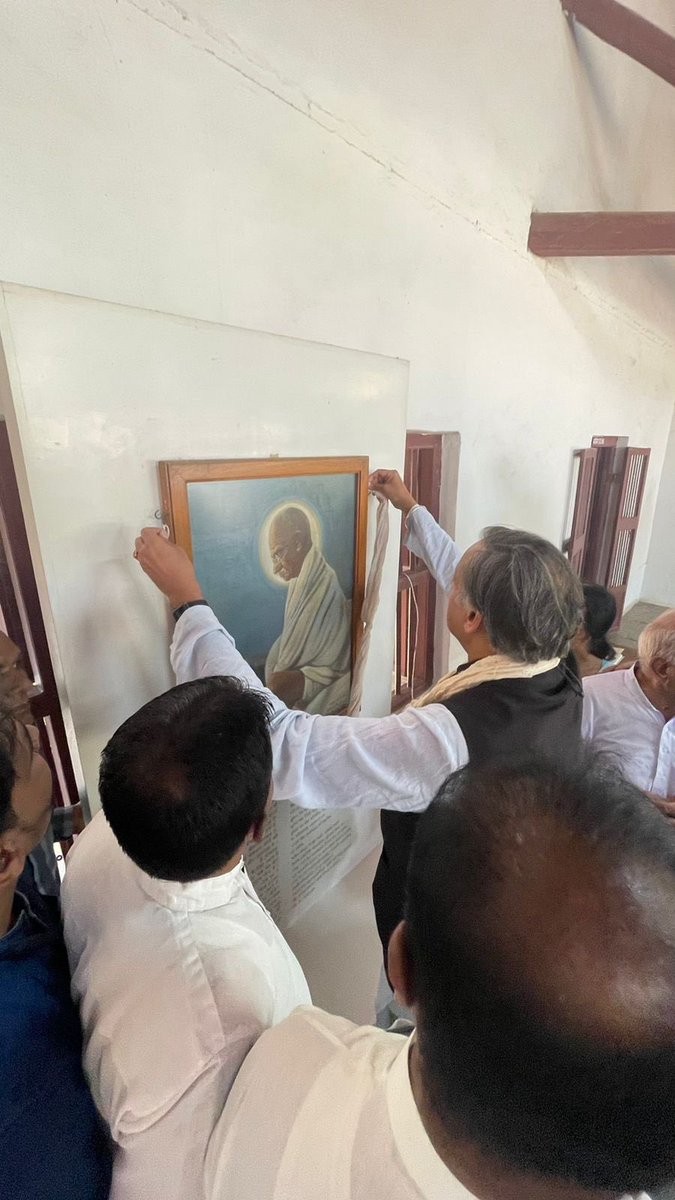 ShashiTharoor's tweet photo. Wonderful to be back in the land of Mahatma Gandhi again! Visited Sabarmati Ashram after years &amp; tried my hand again at plying the charkha. Moving to be reminded of the simplicity &amp; humility of the Great Soul, &amp; the timeless values he taught us all. https://t.co/r50kiTLV94