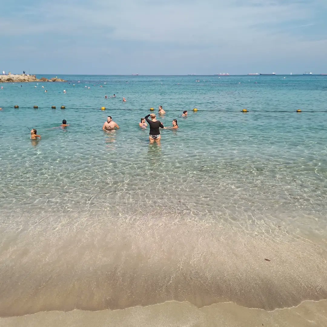 BeatricePestar3's tweet photo. Swimmingday #batgalim #Haifa https://t.co/YReks5NfCt