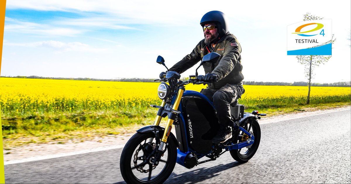 e4Testival's tweet photo. A combination of e-bike and e-motorcycle? Visit our exhibitor @eROCKIT_Bike at the #e4testival and test drive their unique vehicle on the Grand Prix track of the #hockenheimring! 🏍
🎫Get your tickets NOW: https://t.co/k8L1gwVOzC
#newmobility #electricmotorcycle #eROCKIT https://t.co/XOu6oX0Rso