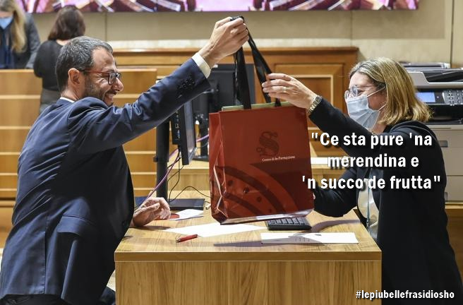 lefrasidiosho's tweet photo. Primo giorno di #Senato 
#GovernoMeloni https://t.co/DdctnoOXos