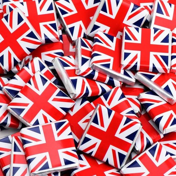 perfecttablesuk's tweet photo. All this talk about the Coronation is making me want to eat some Union Jack Neapolitans 🤭💂‍♀️👑🇬🇧

 #coronation #kingcharles #KingCharlesIII #british #britishroyals #royalty #king  #queen #unitedkingdom #monarchy #GodSaveTheKing https://t.co/5BezNrIQOL