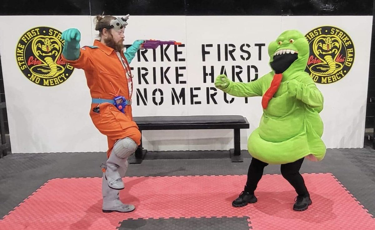 GlasgowBusters's tweet photo. “Sweep the Leg”

Fright Features Buster Cathrine attempting to keep Slimer in line this past weekend.

#frightfeatures #ghostbusters #kenner #kennerghostbusters #realghostbusters #therealghostbusters #cobrakai https://t.co/uPd2e2zhbV
