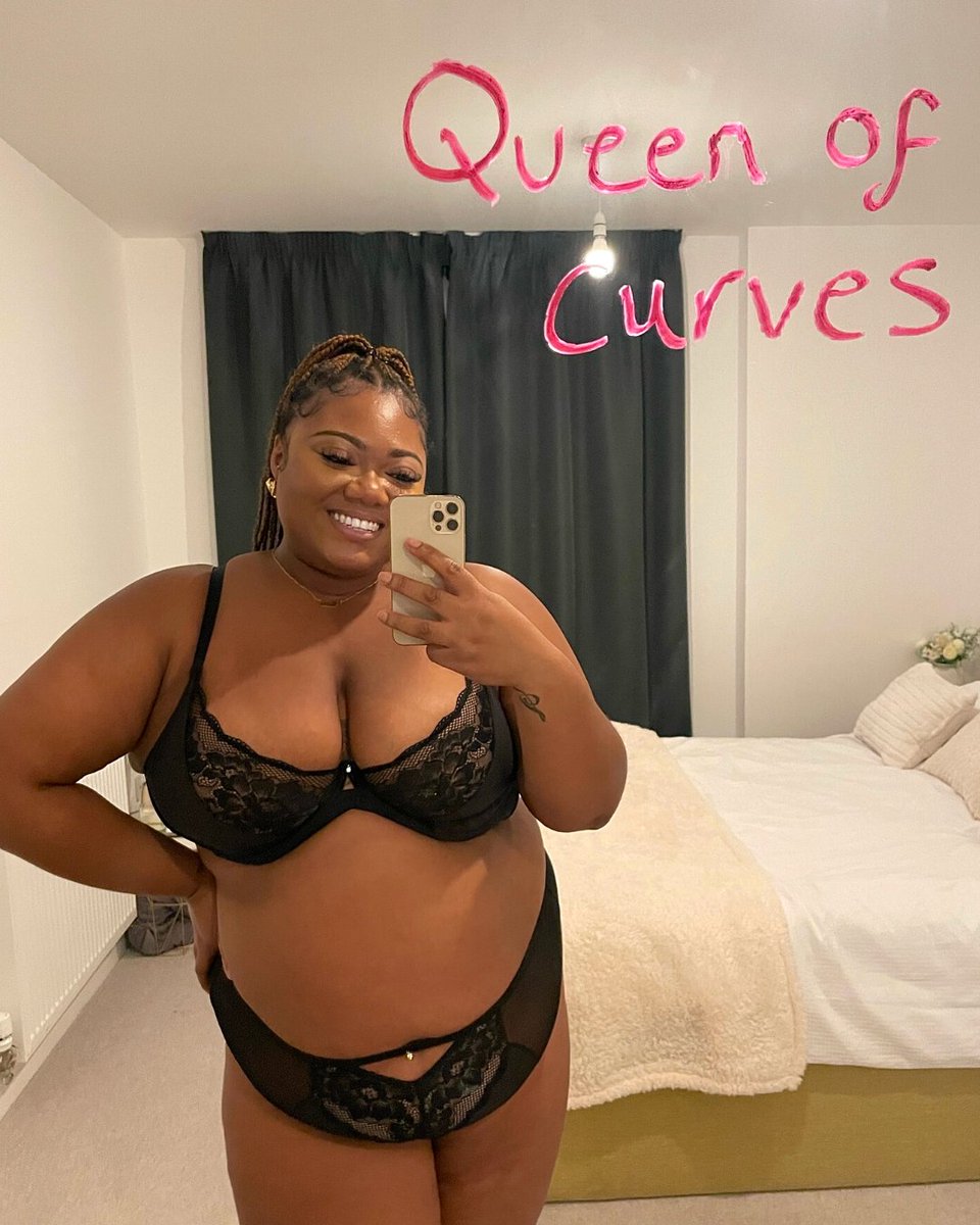 yoursclothing's tweet photo. #πππππππππππππππππΒ πΒ WeΒ celebrate curves ππππππππ πΒ @symonelatresa & @plus_princessxoxΒ π₯Β To get involved in our celebration tag us in your photos using #QueensOfCurvesΒ π
Shop lingerie:Β https://t.co/u0plZCKxiQ https://t.co/hGvCFEol9x