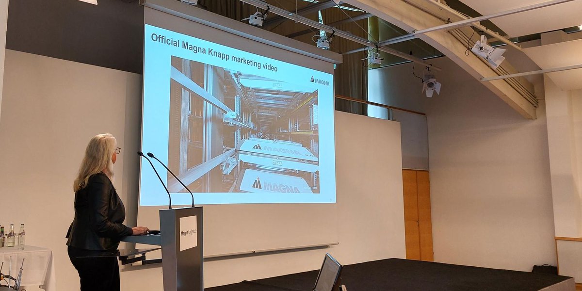 KNAPP_AG_de's tweet image. Here are a few impressions from the Magna Logistics Days, which took place from October, 11-12. One part of the program was the presentation of our OSR Shuttle™ Evo+ solution implemented at Magna at Assamstadt. #makingcomplexitysimple #weareknapp #event #MLD #logistic #amr #osr