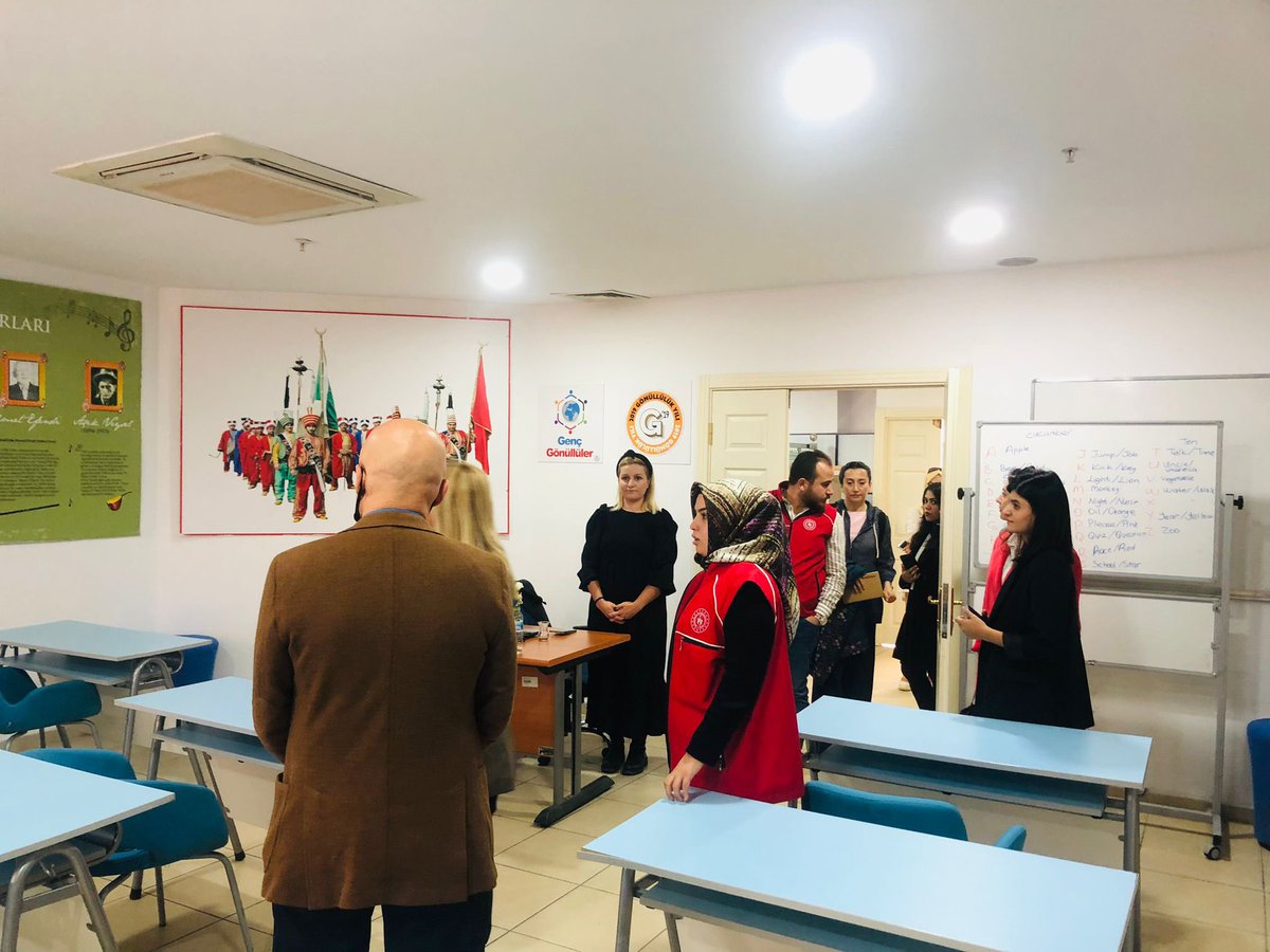 Proje kampsamında incelemelerde bulunmak üzere Bakanlık uzmanlarımızı ve İstanbul Üniversitesi’nden gelen Akademisyen Heyeti’ni merkezimizde misafir ederek, çalışmalarımız hakkında bilgi verdik. Heyetimize nazik ziyaretlerinden dolayı teşekkür ederiz.
