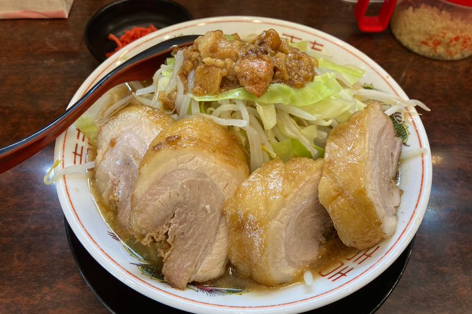 シャドウバン解除にパンケーキの画像が有効だというツイートを見たがパンケーキの画像なんてないので食べに行ったラーメンの画像で解除目指そうと思う18日目 