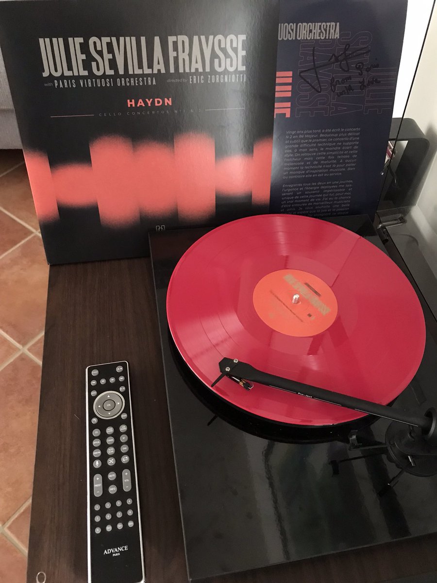 Listening to Haydn makes me think of a research experiment 8 years ago about a machine learning model trying to distinguish Haydn work from Mozart work, from fragments of sheets. Did you know that even with extensive experience we are only able to correctly classify 70%