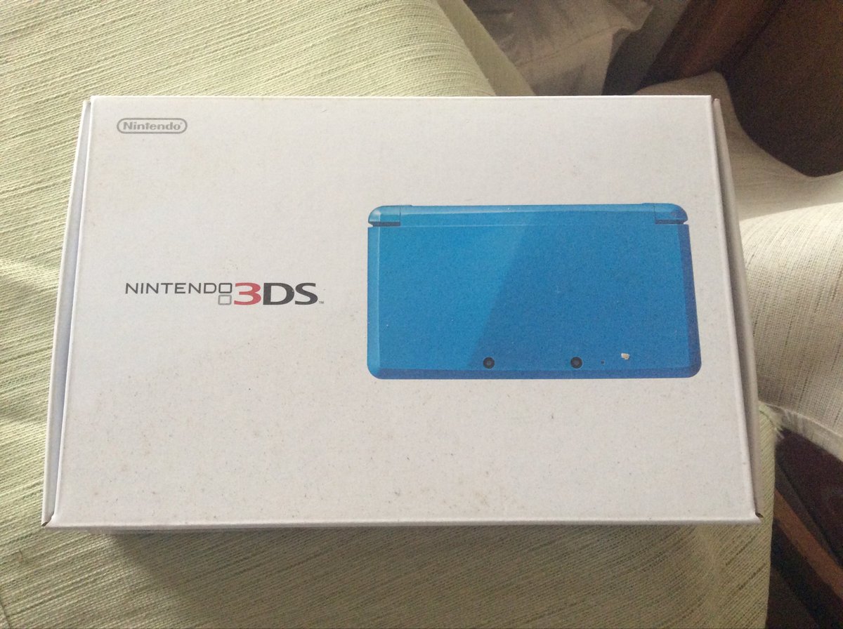 2ndlifework's tweet image. 今日の #捨て活 
3DSの箱。昨日に引き続き本体見つからず。何処へ？？？
#1日1捨