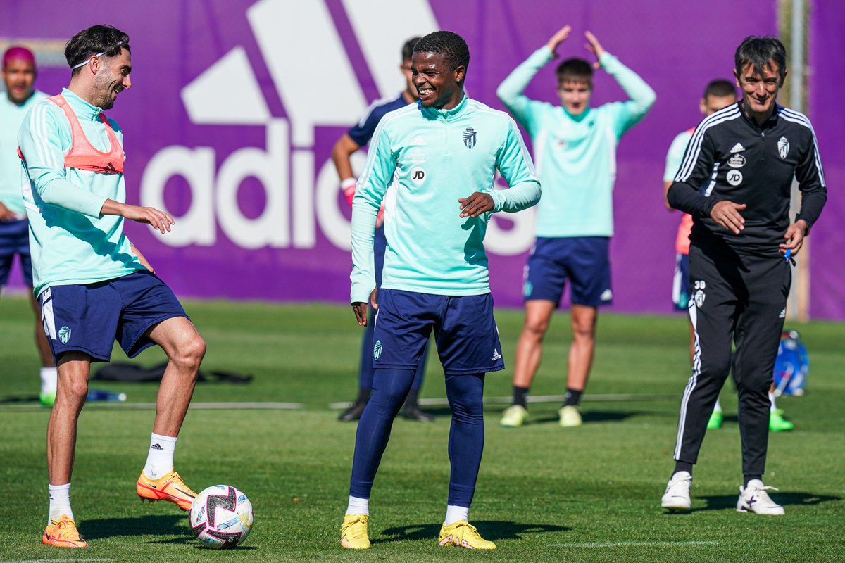 Real Valladolid CF 🇬🇧🇺🇸💜 tweet media