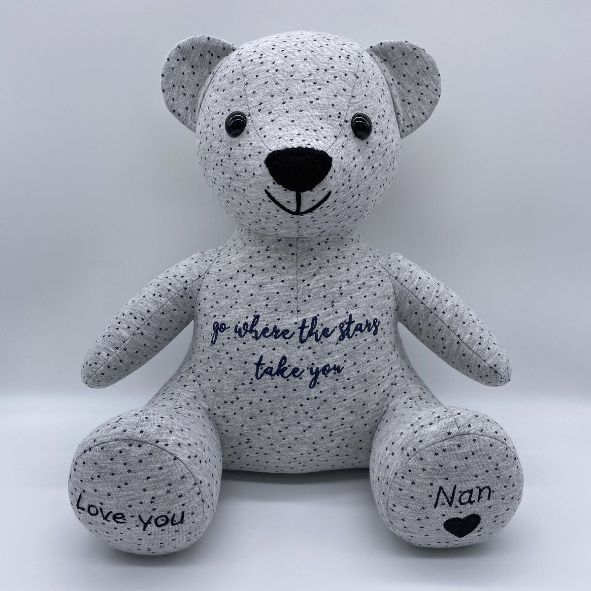 A simple bear with a simple message that’s so meaningful which someone had made from their Nan’s pyjamas in her loving memory. The writing was already on the pyjamas and I added the embroidery on the paws 🧸💜 #HandmadeByHenri #Grief #Loss #Memories