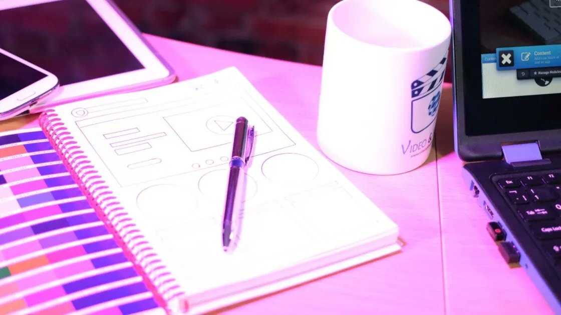 VideoAndWeb's tweet photo. What is stopping you from writing blogs? Business blogging is a tried and tested way of improving your web traffic, adding depth to your website and engaging new clients. Read more. #websiteblogs #startups #DigitalMedia https://t.co/Upn5NmHElN https://t.co/sMCK0XUf0Y