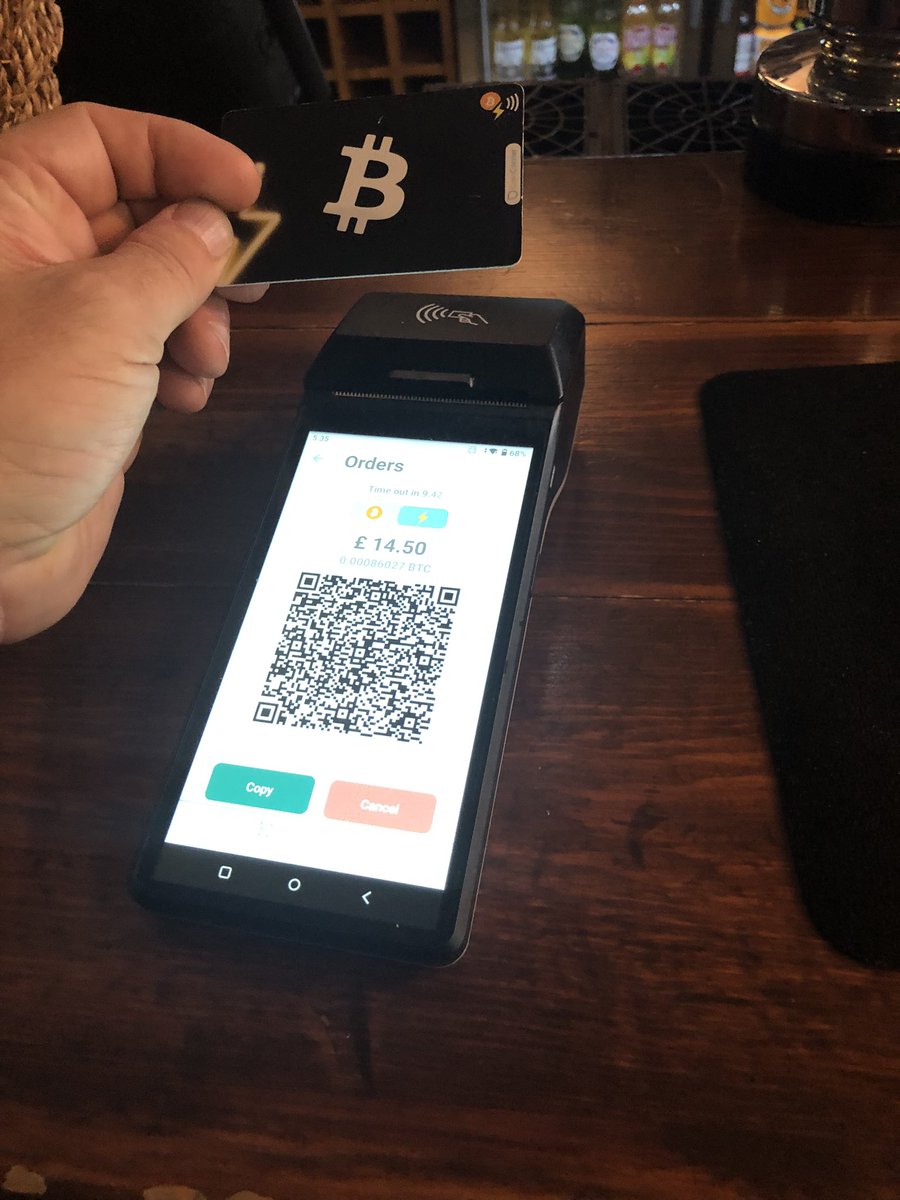 bitcoms's tweet photo. From British 🇬🇧 boozers to the streets of El Salvador 🇸🇻, Bitcoin tap-and-pay cards are spreading everywhere. https://t.co/83Jt5mLsxY