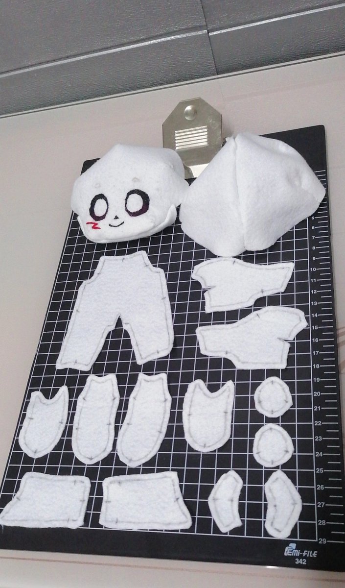 It's all coming together 👁️👁️
#crosssans #xtale #underverse #utmv #sans #sansau #undertale #undertaleau