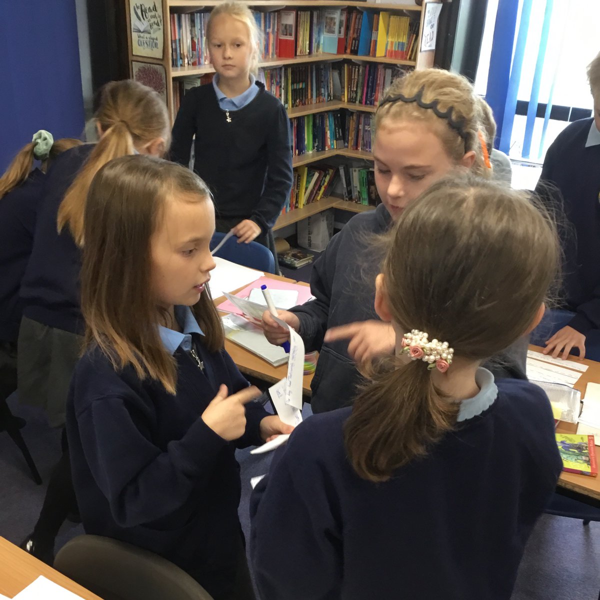 We’ve been collaborating for some creative writing this morning. Great team work, Foxes! 🦊