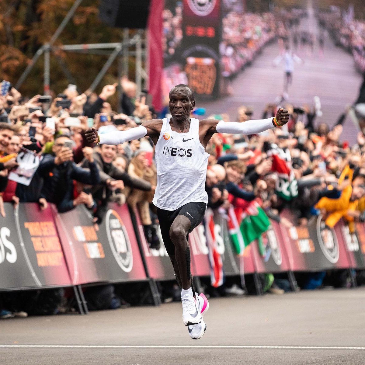 EliudKipchoge's tweet photo. Today we celebrate the third anniversary of the INEOS 1:59 Challenge. I can say that I still see the legacy of this event everyday. Together, we’ve inspired so many people in the whole world that No Human Is Limited and in this world there will be no more impossibilities. https://t.co/PsqfYo6Hfw