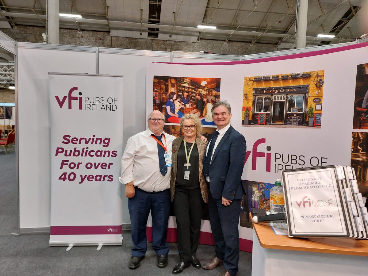 The @VFIpubs stand at @HospExpo22 in @TheRDS - our chief executive @paulclancy23 (right) with Anna Moynihan and Paddy Brereton