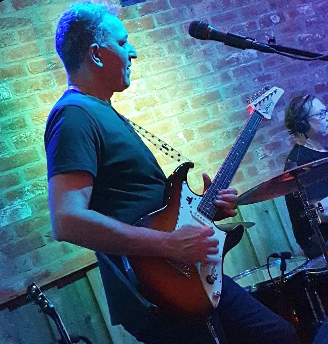 azizibrahim56's tweet image. #LordOfTheStrings
Bcoz a sound has a label, don’t mean u cant use it 2 b anything else!
Exploring sounds of @Line6 #jamestylervariax &amp;amp;  tuning. ❤️ using banjo preset as a basis for #rubarb impersonation
What’s your go 2 preset 2 emulate a different instrument to the 1 labelled?