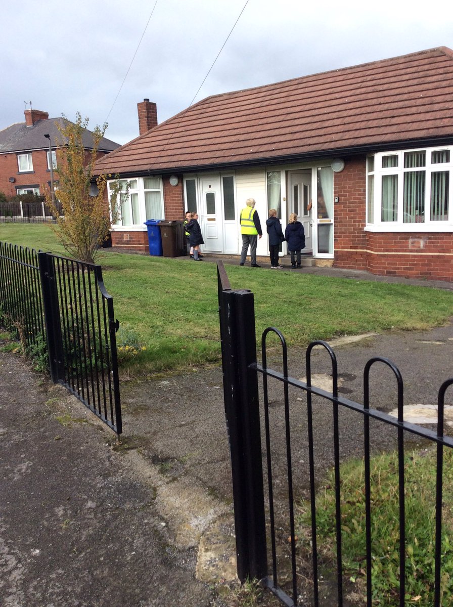ASALeavers25's tweet photo. #ASAcommunitychampions https://t.co/Ddf9Q1WxjF