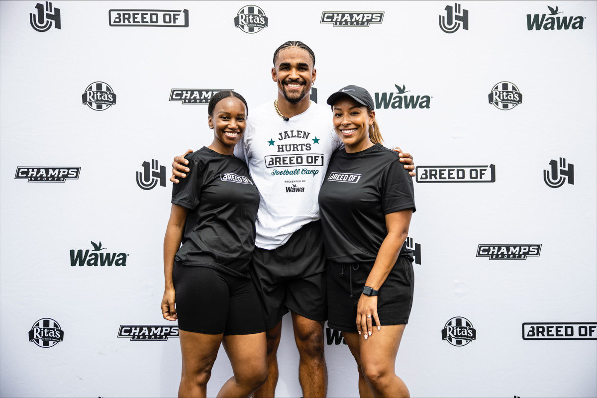PHLEaglesNation's tweet photo. Did You Know: Jalen Hurts is a MAJOR advocate for Women in Sports. In fact, his entire management team are women.

“It’s very important to bring attention to women in sport. Not only the dominance they’ve had in sports through the years, but the change they can make in the game.” https://t.co/FXFDBKsLd1