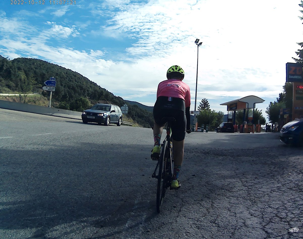 ramacabici's tweet photo. Sant Julià de Vilatorta-Arbúcies 🚴🚴 #cicloturismo con el #Canijo #Arnau #MagliaRosa #PequeGlobero #ColldeRomegats #ColldelBuc #ColldeRevell https://t.co/pimnoR909g