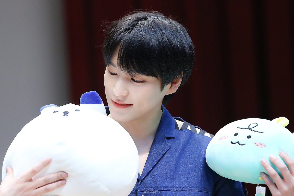 DripDrop1214's tweet photo. 220610 #Stupid_Oclock HQ๐ค
#HEOCHAN #ํ์ฐฌ #์ฐฌ
#๋ฉ๋ง๋ฅธ๋ง์์์ง๋๊ฐ๋์๋๊ธฐ https://t.co/g8TDZjW1PA