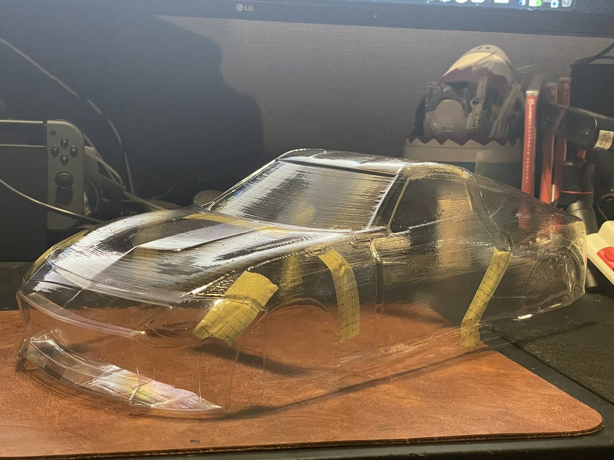 246development's tweet photo. 1/10スケール
400Zボディ
とりあえずベースボディの試作1号が完全
データとかミスって足りない部品もあるけど、とりあえず形になったからいいっか!!
ただいまフェンダーの型を印刷中…
#ラジコンボディ
#formart
#myyard
#真空成形 https://t.co/DISuRym1Bc