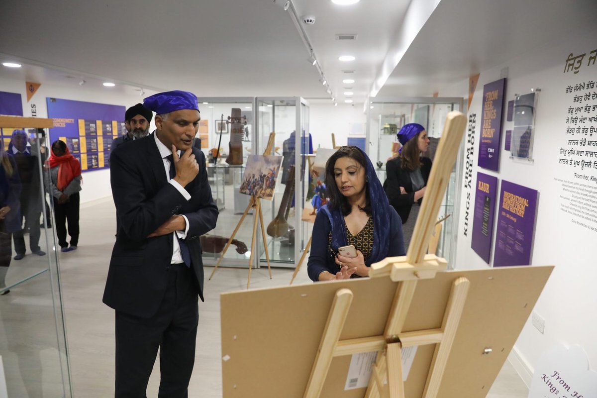DCMS's tweet photo. @DelapreAbbey @HeritageFundUK @HistoricEngland Lord Kamall was also impressed by the work of the multi-award winning Sikh Community Centre and Youth Club @sccycnhampton in Northampton and their support from Northamptonshire Community Foundation @NorthantsCF to meet the needs of local people https://t.co/4ehzPmLp8X