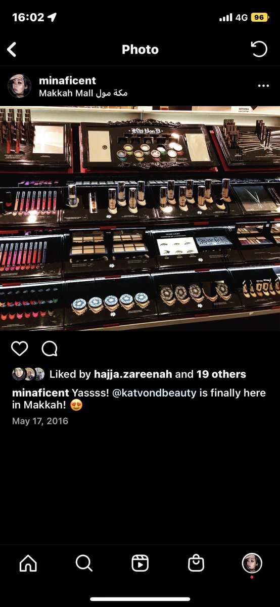 Minaficent's tweet photo. A quick glimpse when I finally first laid my hands to @KVDBeauty 6 years ago at Sephora, Saudi Arabia. And I still support the brand because they’re one of the reason I got into the artistry of  #kvdbeauty https://t.co/47kKGvFCD5