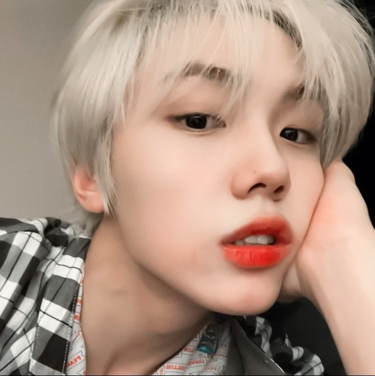 ᅟᅟᅟᅟᅟᅟ
ᅟᅟᅟᅟᅟᅟㅤㅤㅤ
ㅤㅤleslie on twitterㅤoctober   “ 🌸 ”ㅤ𝟭𝟮𝘁𝗵