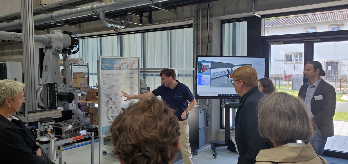 ThiloZimmermann's tweet photo. Today at the #FutureMobility #OpenLabs of @ICM_BW I visited laboratories at IPEK, FAST and wbk Institute of @KITKarlsruhe that presented the joint efforts of KIT and @Uni_Stuttgart on #SoftwareDefined #Manufacturing &amp; #Manufacturing4Mobility within the #InnovationCampus #ICM_BW. https://t.co/mjhLWXoFbX
