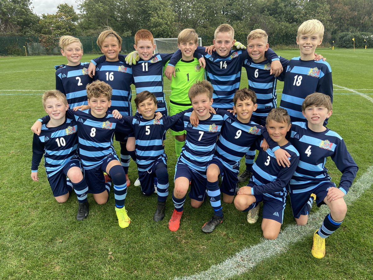 ECJS_Sport's tweet image. ⚽️YEAR 5/6 FOOTBALL⚽️ 

🏆 vs @stmartinsgsy 

🗓Wednesday 12th October 

⏰ 3.30pm - 4.30pm

📍College Field

#AimHighBeKindBeBrave