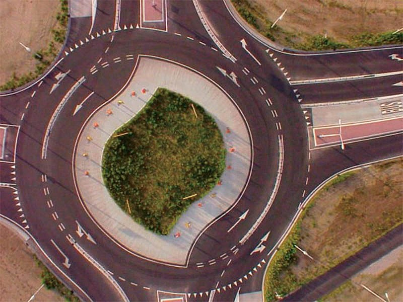 NaoCasanova's tweet photo. Turboglorieta, por favor. https://t.co/MijcC63BTg