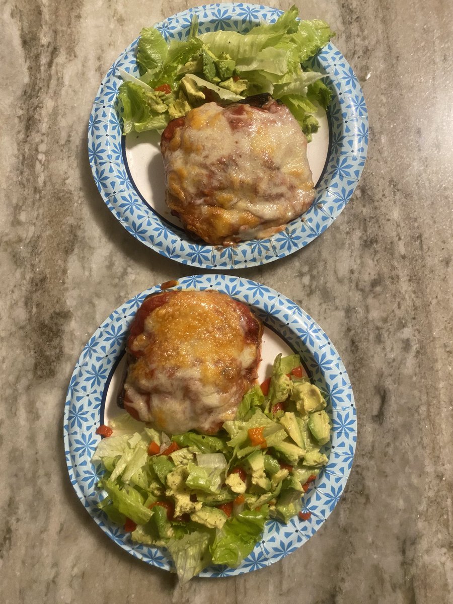 <a href="/DinnerlyUS/">dinnerly</a> open-faced mushroom parm #mealkit #mushrooms #vegetarian #iwantmore #delicious