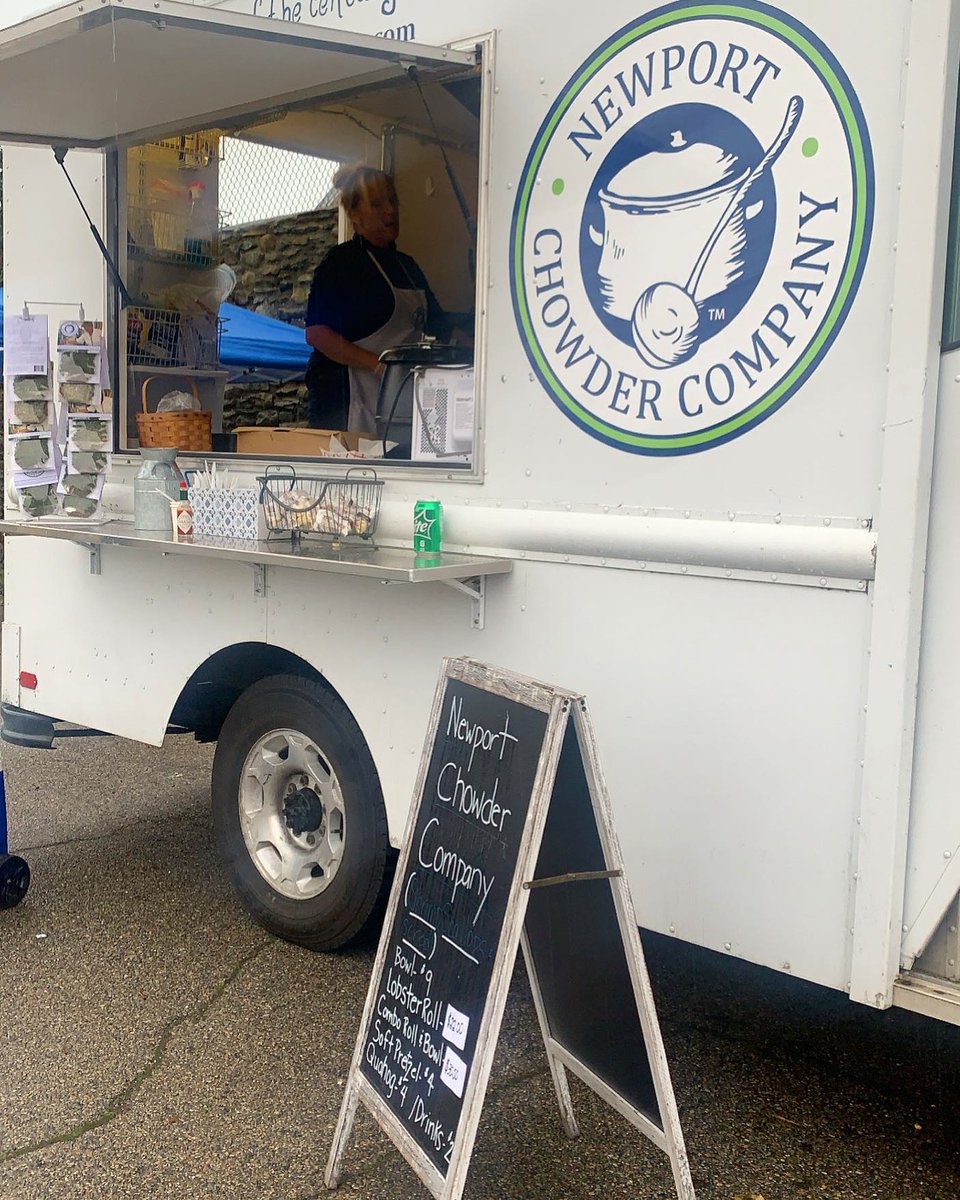 RITourism's tweet photo. We know chowder. We love it. And we think you will too!
πΈ @newportchowdercompany
#rhodeislandlife #rhodeisland_igers #igrhody #chowdersoup #newportri #discovernewportri #foodreview #fallsoup #staywarm #foodtruckreview https://t.co/Jd323akSW6