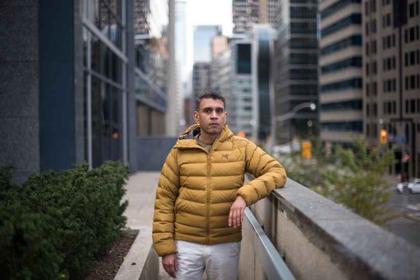 What a frustrating reality for so many.  One of our highly specialized Respirology trainees is leaving the country this week as her paperwork didn’t come through in time to start on  staff. She is part of our work family - we hope she can return soon.  theglobeandmail.com/business/artic…