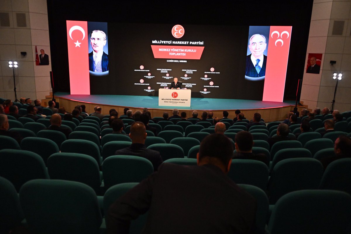 gokayyuksel10's tweet photo. Genel Başkanımız Devlet Bahçeli'nin katılımlarıyla MHP MYK ve MDK toplantısı gerçekleştirildi. https://t.co/7SxWBE5aXo